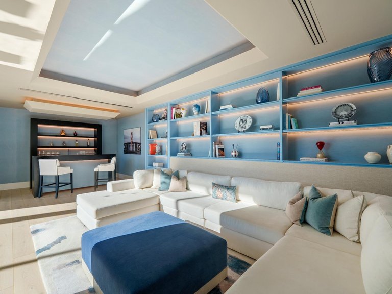Apartment for Sale in Benahavis, Malaga 28