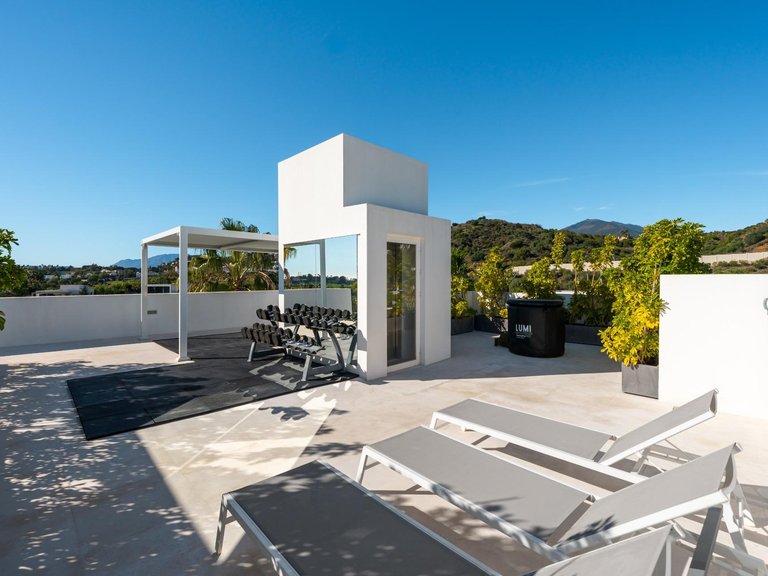 Apartment for Sale in Marbella, Malaga 27