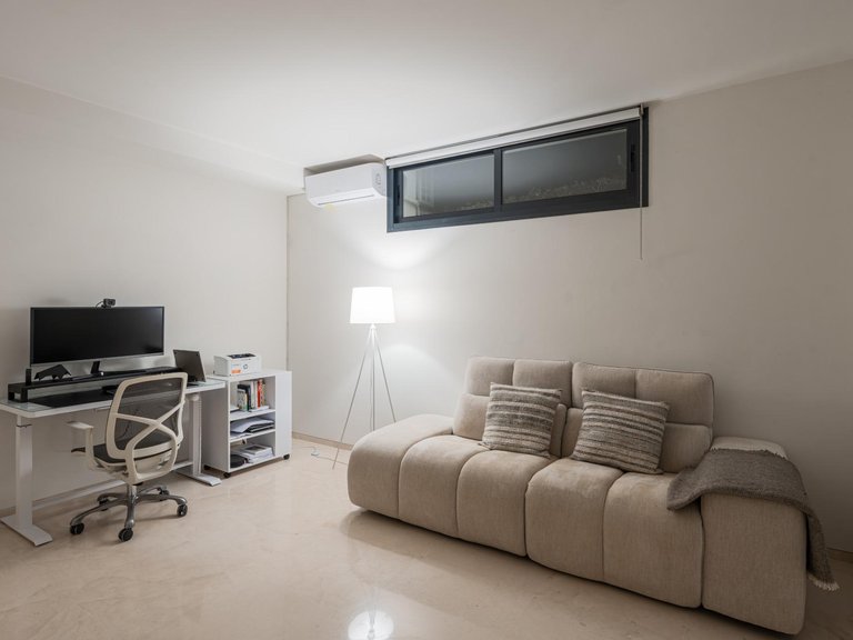 Apartment for Sale in Marbella, Malaga 30