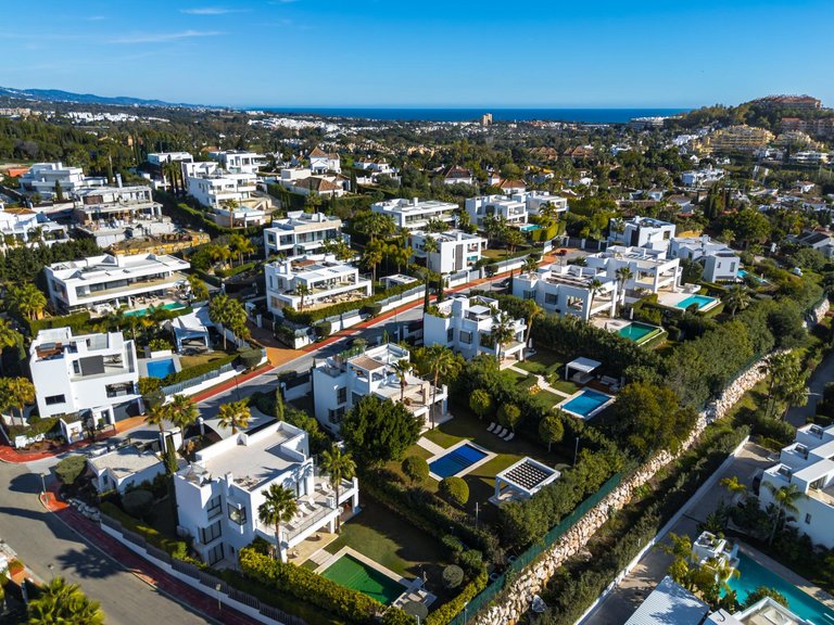 Apartment for Sale in Marbella, Malaga 31