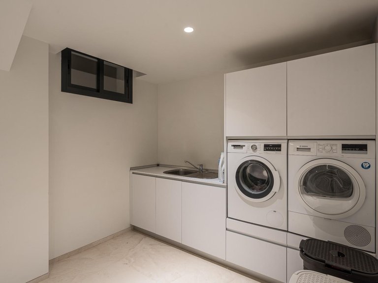 Apartment for Sale in Marbella, Malaga 35