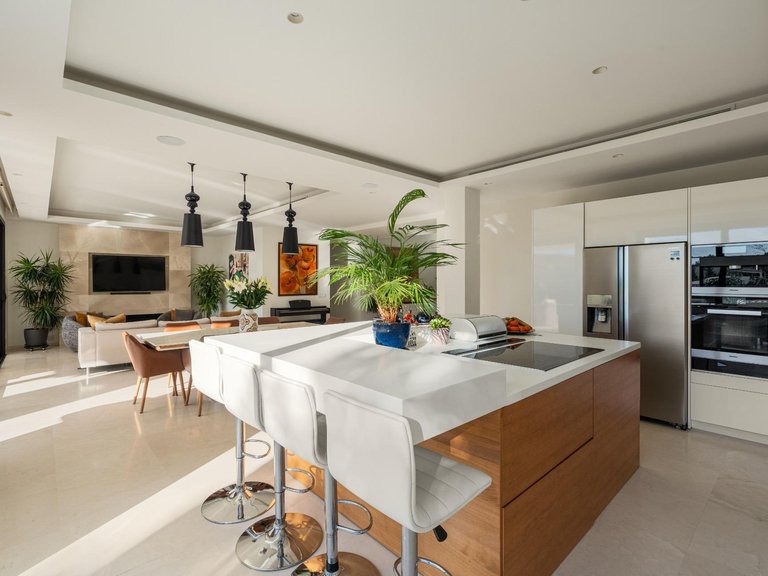 Apartment for Sale in Marbella, Malaga 6