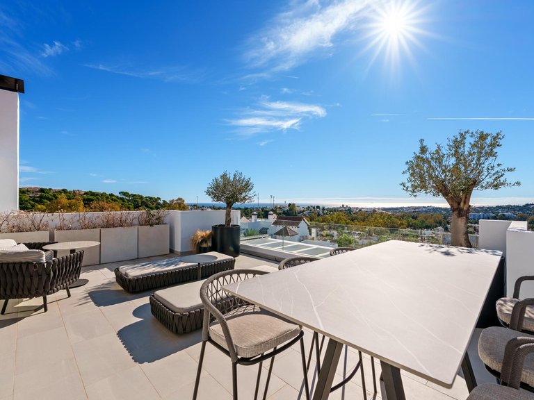 Apartment for Sale in Marbella, Malaga 18