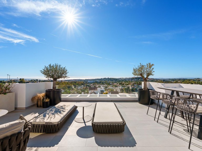 Apartment for Sale in Marbella, Malaga 32