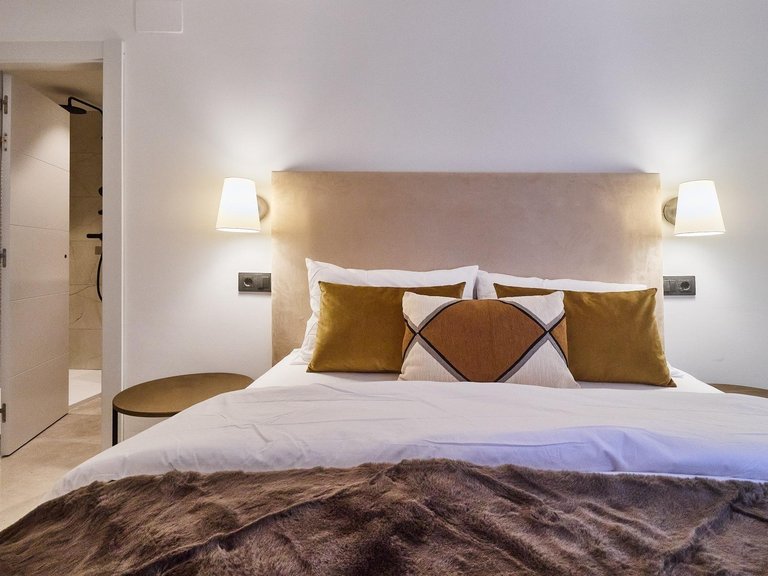 Apartment for Sale in Fuengirola, Malaga 42