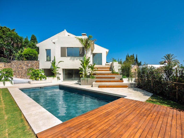 Apartment for Sale in Marbella, Malaga 6