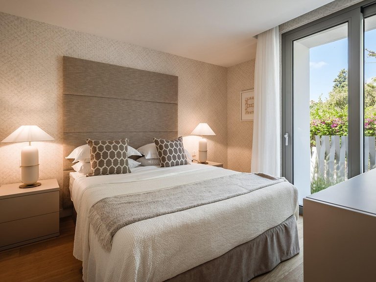 Apartment for Sale in Estepona, Malaga 16