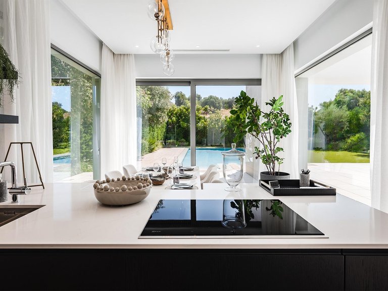 Apartment for Sale in Estepona, Malaga 8