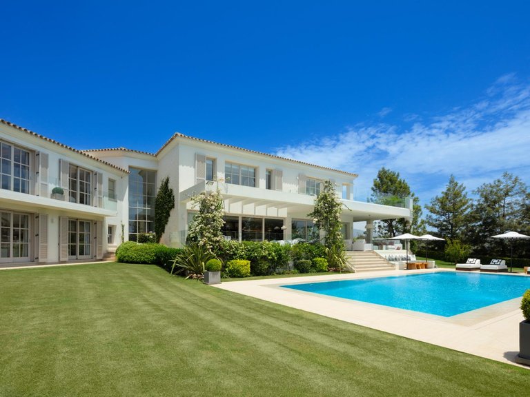 Villa for Sale in Marbella, Malaga 39
