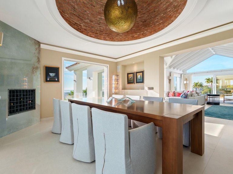 Apartment for Sale in Benahavis, Malaga 13