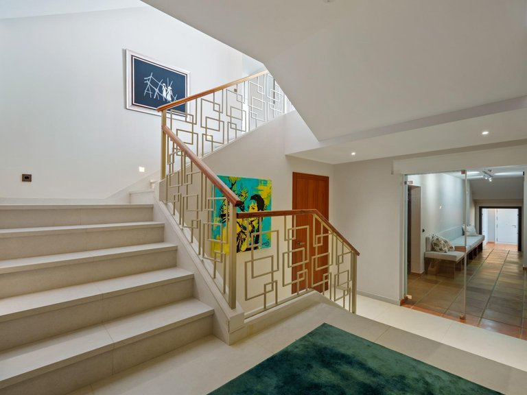 Apartment for Sale in Benahavis, Malaga 32