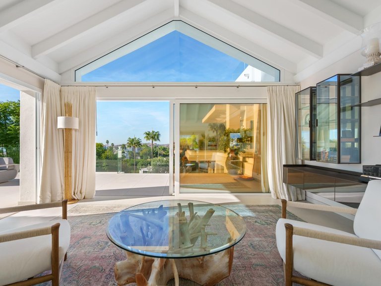 Apartment for Sale in Benahavis, Malaga 7