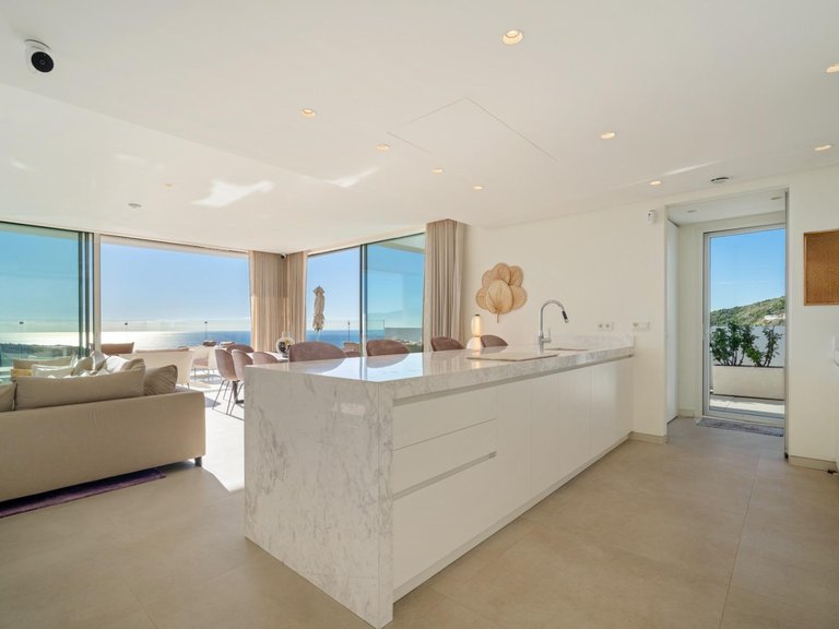 Apartment for Sale in Ojen, Malaga 13