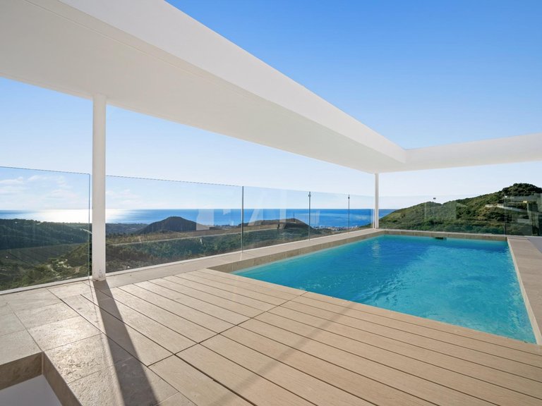 Apartment for Sale in Ojen, Malaga 22