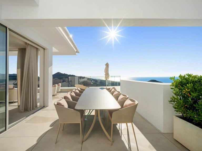 Apartment for Sale in Ojen, Malaga 4