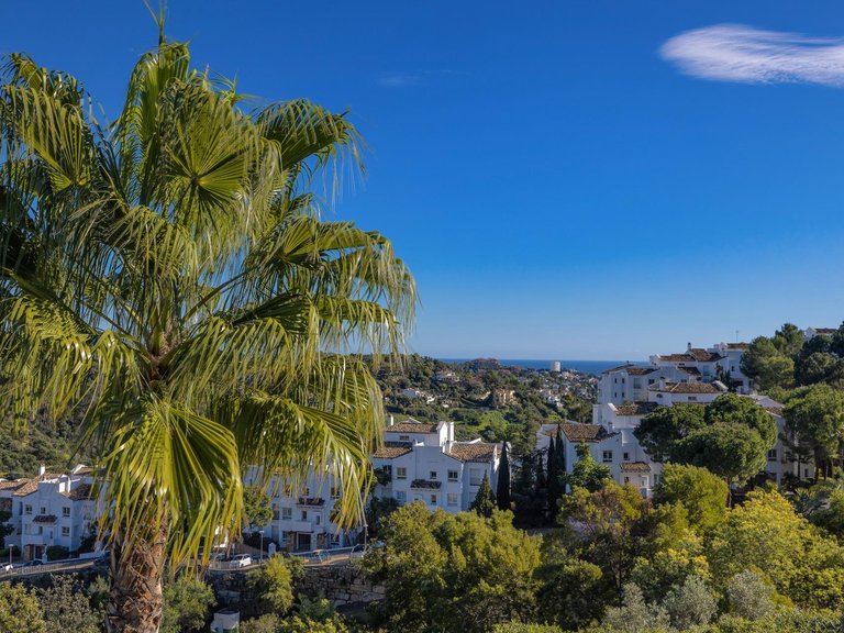 Apartment for Sale in Benahavis, Malaga 27