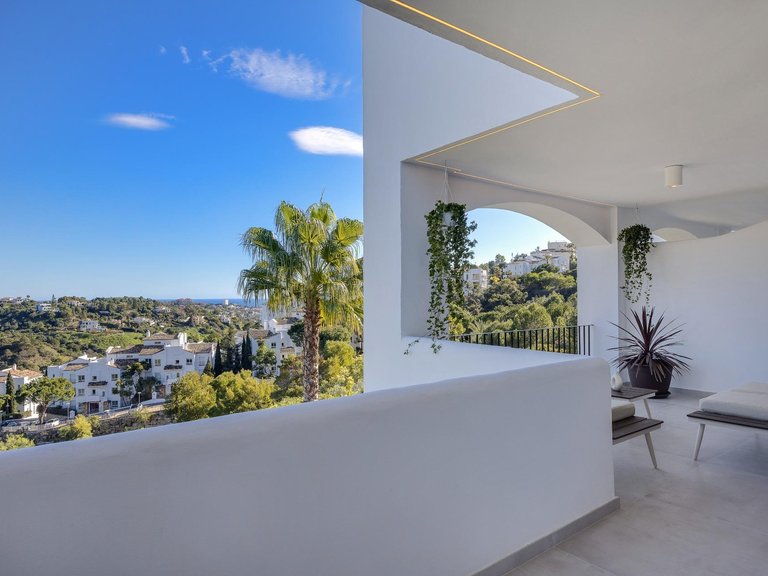 Apartment for Sale in Benahavis, Malaga 30