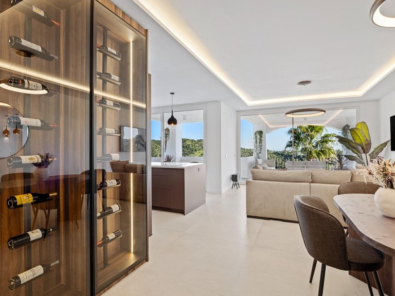 Apartment for Sale in Benahavis, Malaga 7