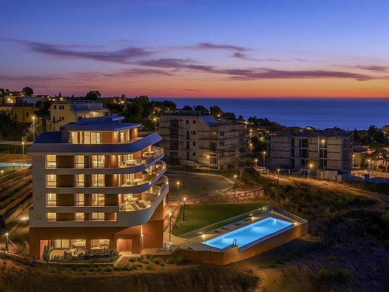 Apartment for Sale in Benalmádena, Malaga 1