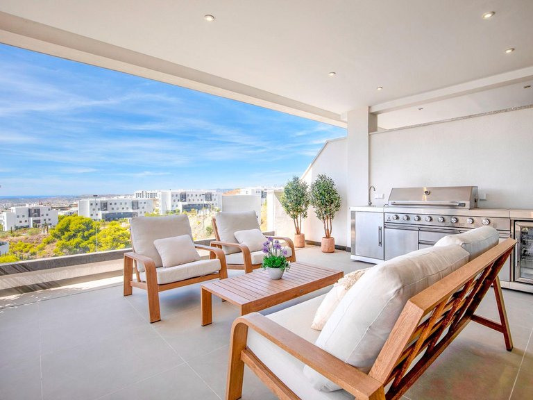 Apartment for Sale in Benalmádena, Malaga 14
