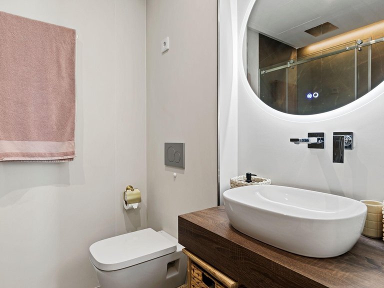 Apartment for Sale in Benalmádena, Malaga 25