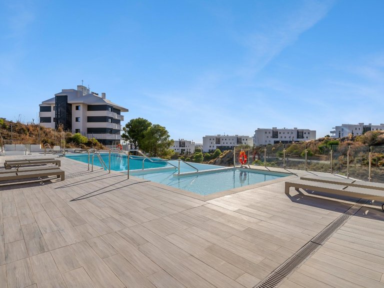 Apartment for Sale in Benalmádena, Malaga 31