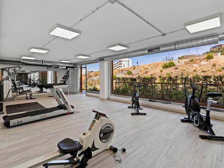 Apartment for Sale in Benalmádena, Malaga 32