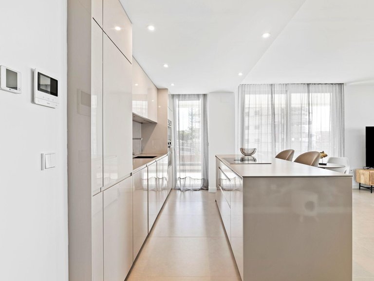 Apartment for Sale in Benalmádena, Malaga 9