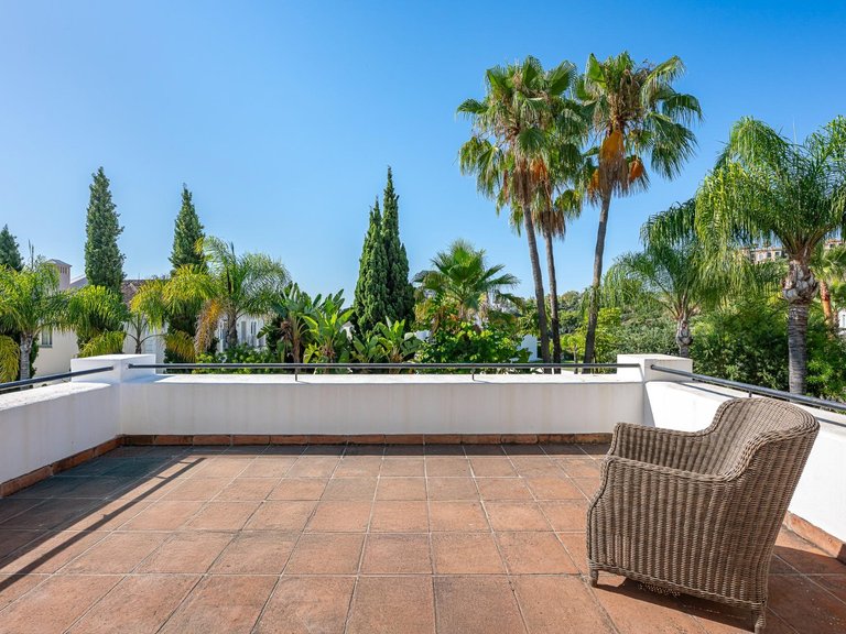 Apartment for Sale in Benahavis, Malaga 17