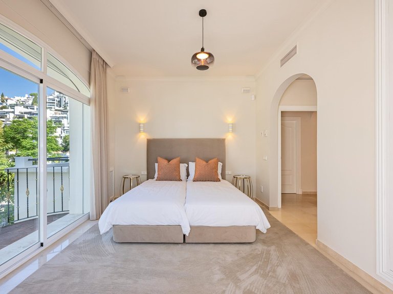 Apartment for Sale in Benahavis, Malaga 29