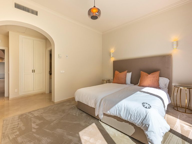 Apartment for Sale in Benahavis, Malaga 37