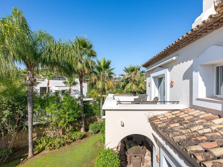 Apartment for Sale in Benahavis, Malaga 48