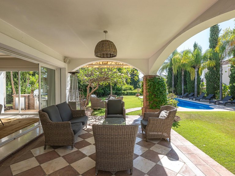 Apartment for Sale in Benahavis, Malaga 51