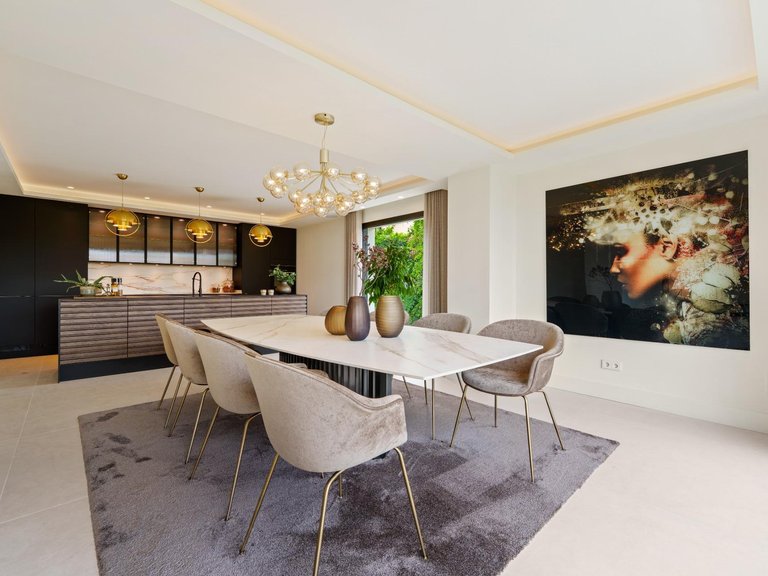 Apartment for Sale in Marbella, Malaga 12