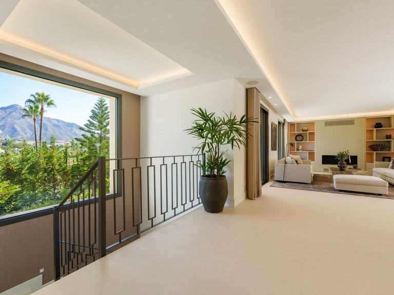 Apartment for Sale in Marbella, Malaga 15