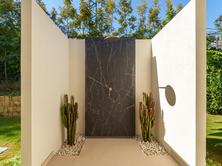 Apartment for Sale in Marbella, Malaga 30