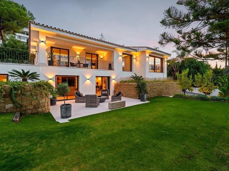Apartment for Sale in Marbella, Malaga 5