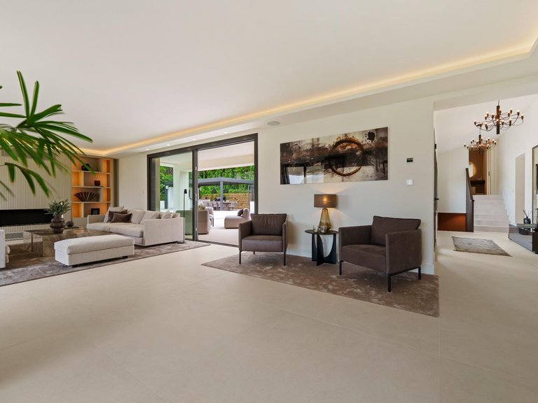 Apartment for Sale in Marbella, Malaga 6