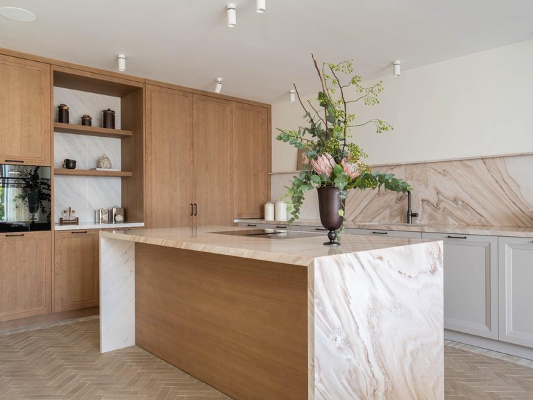 Apartment for Sale in Marbella, Malaga 15