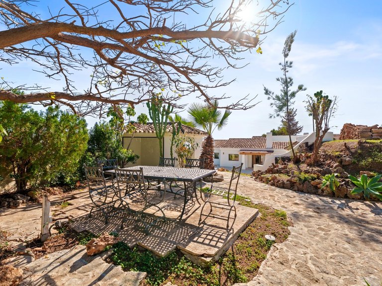 Apartment for Sale in Marbella, Malaga 18