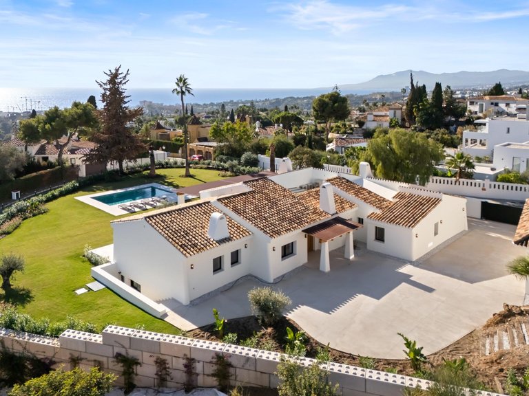 Apartment for Sale in Marbella, Malaga 4