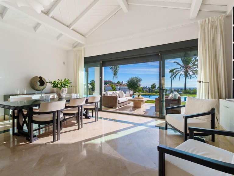 Apartment for Sale in Marbella, Malaga 10