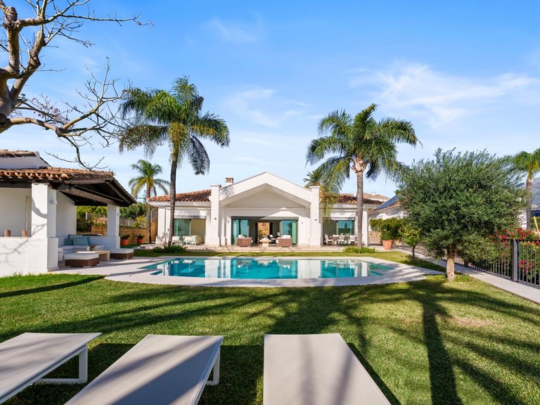 Apartment for Sale in Marbella, Malaga 22