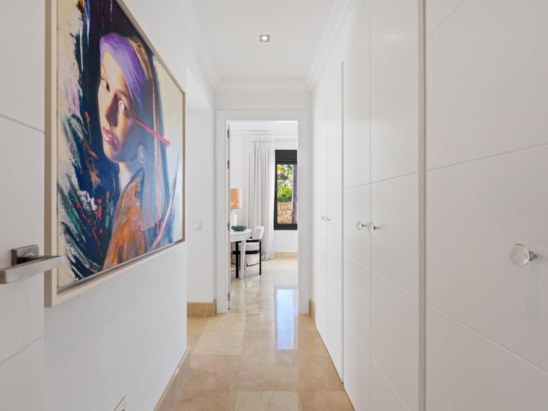 Apartment for Sale in Marbella, Malaga 27