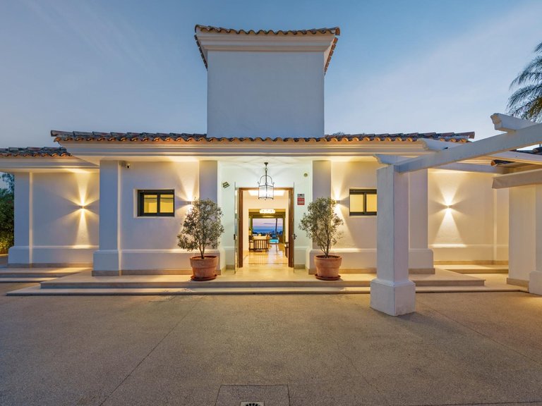 Apartment for Sale in Marbella, Malaga 4