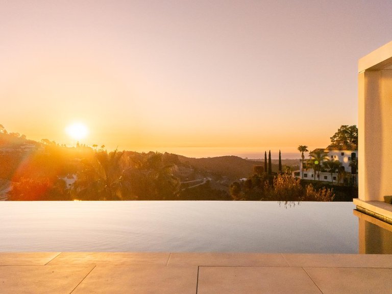 Villa for Sale in Benahavis, Malaga 26