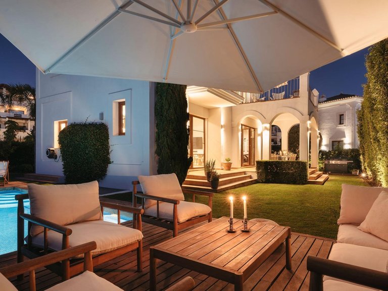 Apartment for Sale in Estepona, Malaga 10