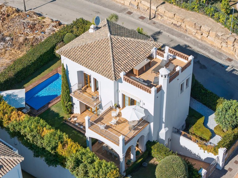 Apartment for Sale in Estepona, Malaga 4