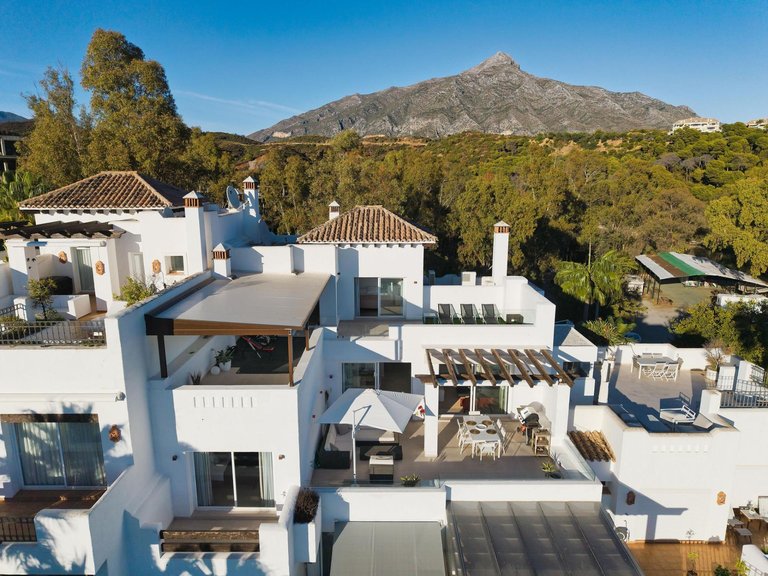 Apartment for Sale in Marbella, Malaga 2