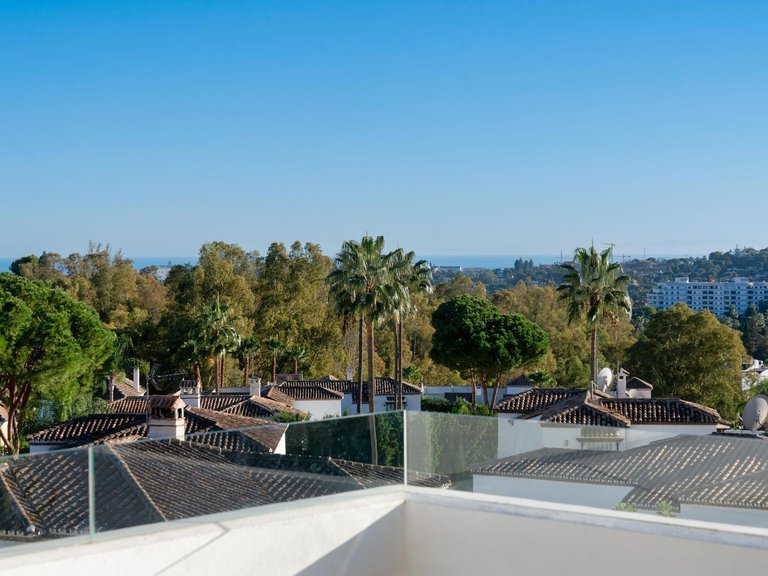 Apartment for Sale in Marbella, Malaga 28